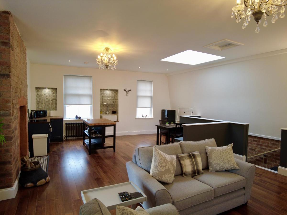The Bards Loft, Large Studio Apartment Ayr Exteriér fotografie
