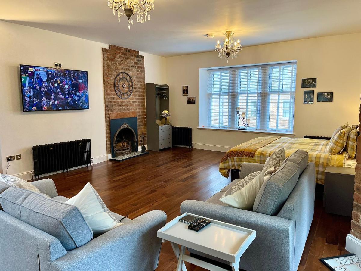 The Bards Loft, Large Studio Apartment Ayr Exteriér fotografie